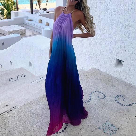 Dresses & Skirts - Maxi dress